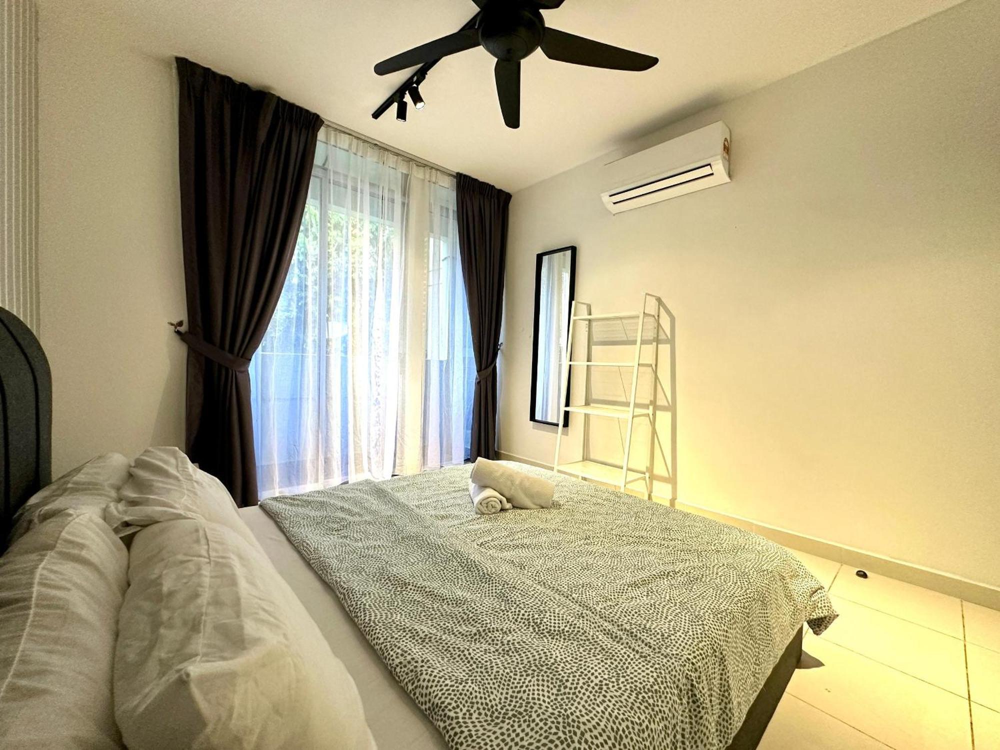 Bnb Cozy Homestay @ Cyberjaya Esterno foto